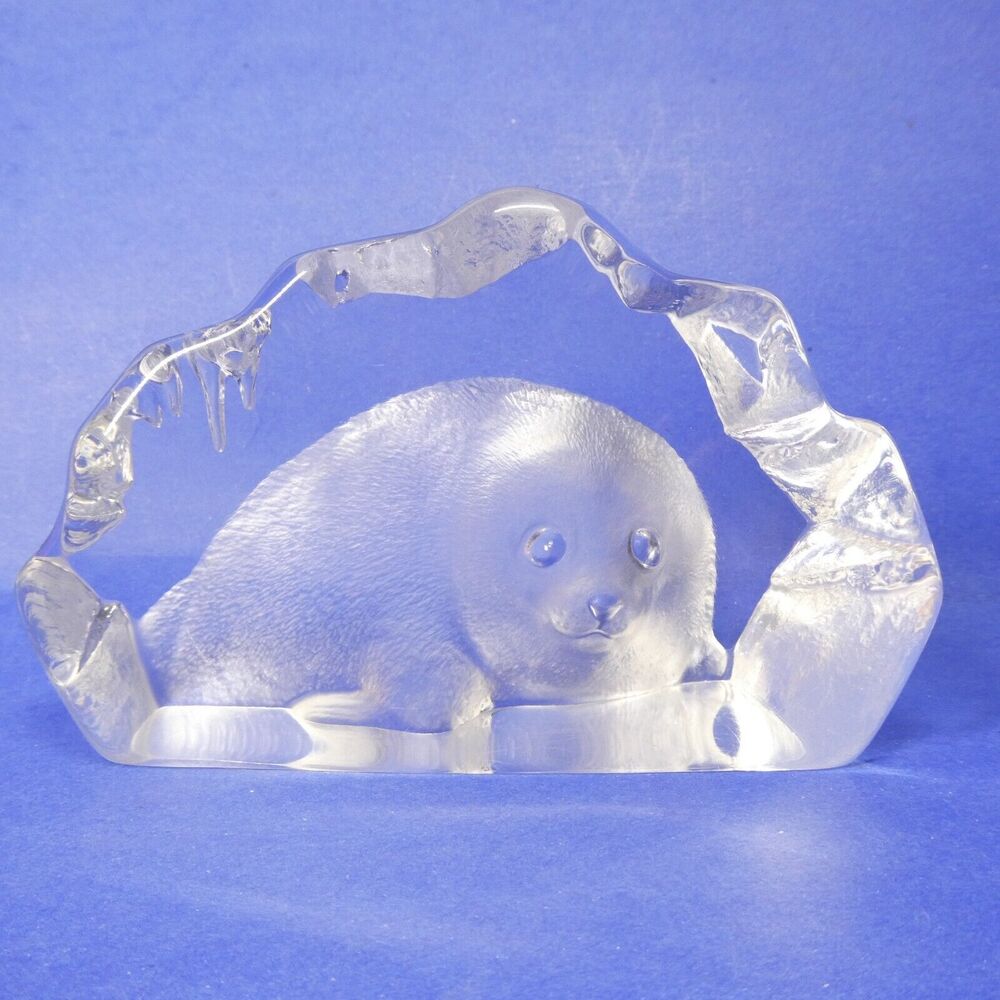 Mats Jonasson Sweden Crystal Baby Seal Paperweight Signed Clear Glass Sculpture